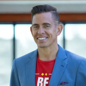 JMan Maneiro